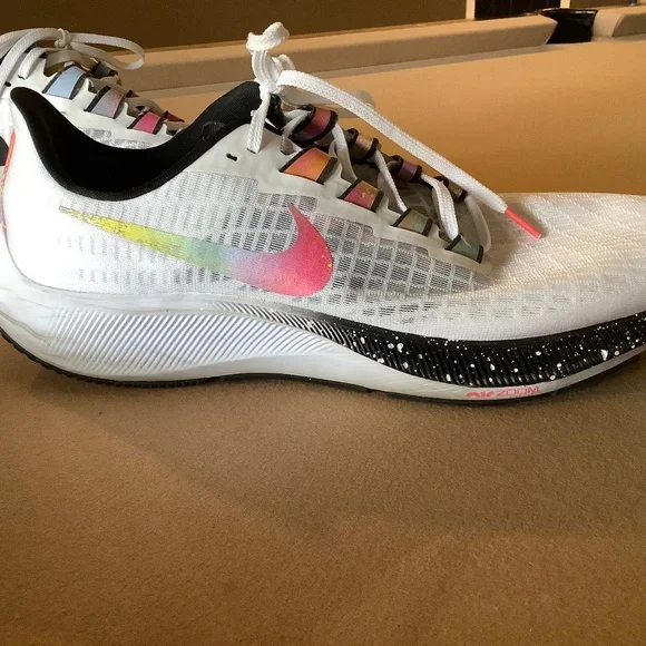 Nike | Shoes | Nike Air Zoom Pegasus 37 Running Shoe Size  display picture 1
